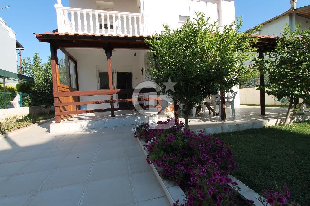 Urla Çeşmealtı 'nda Satılık Villa – Yelken Kulübüne Komşu Bağımsız Bir Yaşam