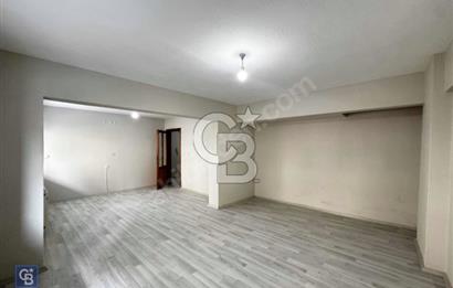Emek Caddesinde 3+1 180Mt2 Kiralık Daire