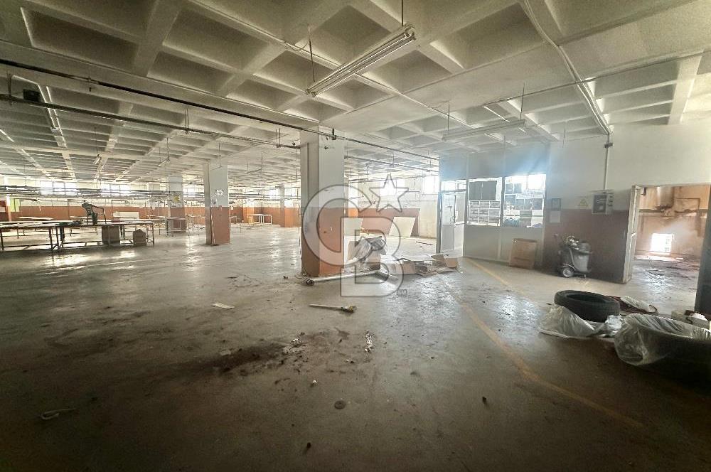 Beylikdüzü Kiralık Fabrika 1350 M2 Yük Asansörlü