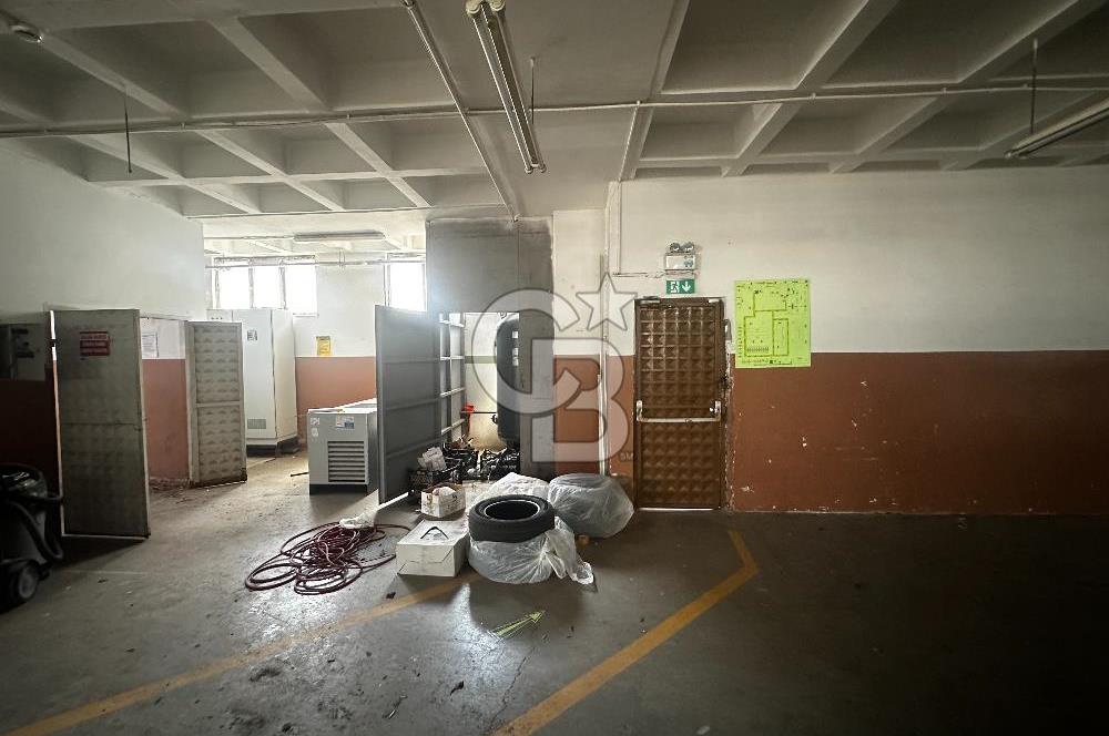 Beylikdüzü Kiralık Fabrika 1350 M2 Yük Asansörlü