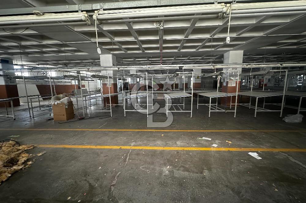 Beylikdüzü Kiralık Fabrika 1350 M2 Yük Asansörlü
