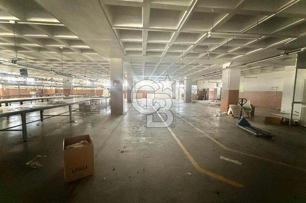Beylikdüzü Kiralık Fabrika 1350 M2 Yük Asansörlü