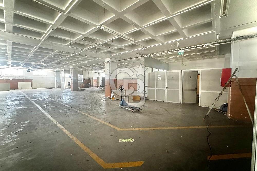 Beylikdüzü Kiralık Fabrika 1350 M2 Yük Asansörlü