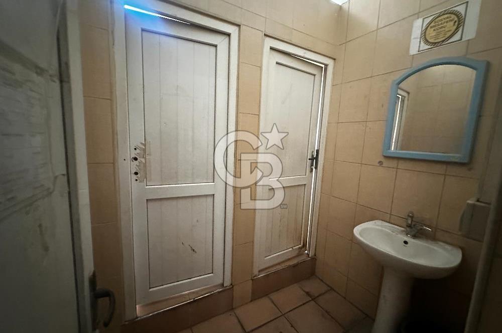 Beylikdüzü Kiralık Fabrika 1350 M2 Yük Asansörlü