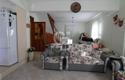 Urla Çeşmealtı 'nda Satılık Villa – Yelken Kulübüne Komşu Bağımsız Bir Yaşam