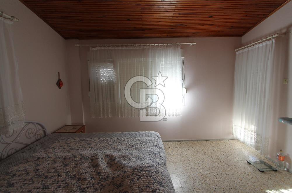 Urla Çeşmealtı 'nda Satılık Villa – Yelken Kulübüne Komşu Bağımsız Bir Yaşam