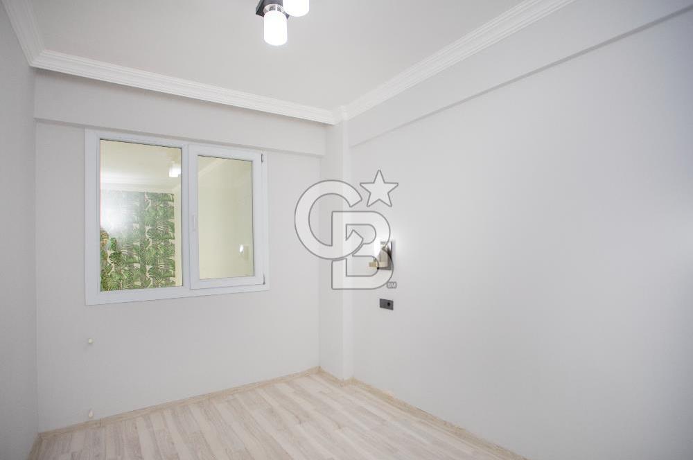 Foça Kazım Dirik Mah Kiralık 2+1 Bahçe Katı Daire