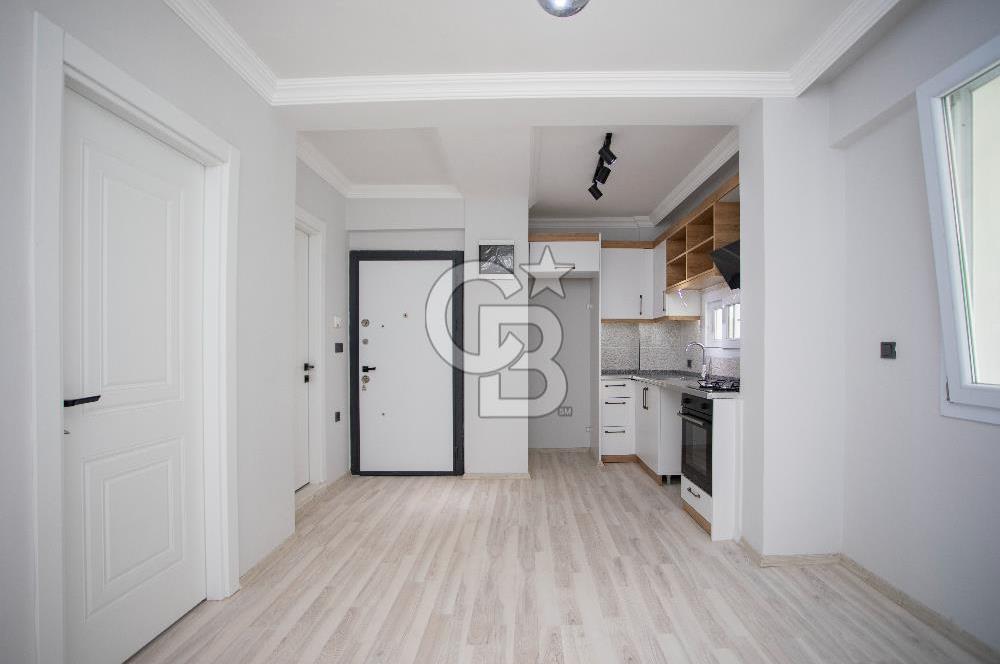 Foça Kazım Dirik Mah Kiralık 2+1 Bahçe Katı Daire