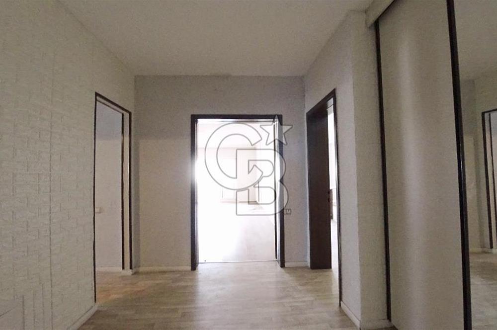 Karşıyaka Mavişehir Albatros Sitesinde Kiralık 3+1 154 M² Daire