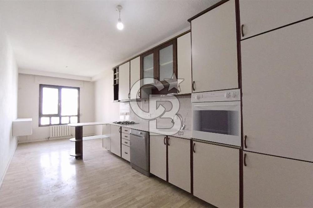 Karşıyaka Mavişehir Albatros Sitesinde Kiralık 3+1 154 M² Daire