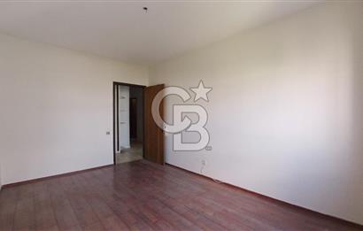 Karşıyaka Mavişehir Albatros Sitesinde Kiralık 3+1 154 M² Daire