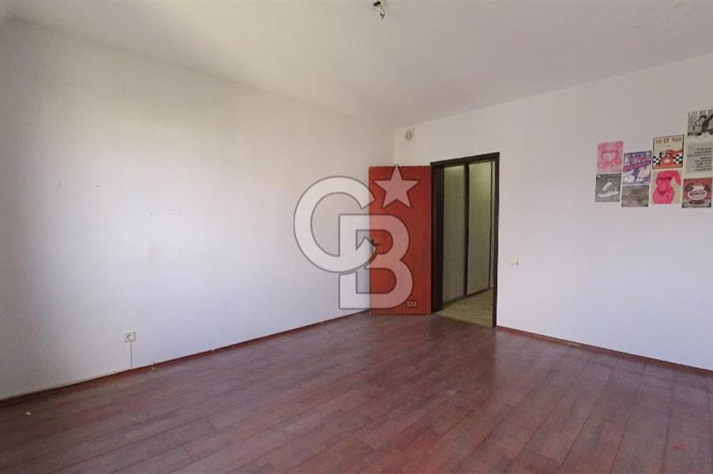 Karşıyaka Mavişehir Albatros Sitesinde Kiralık 3+1 154 M² Daire