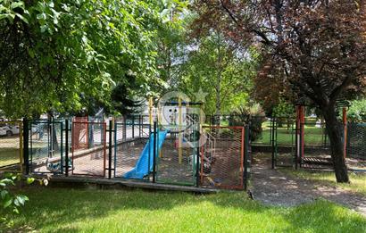 ÇUKURAMBAR LADİN SİTESİNDE FULL YAPILI SATILIK 4+1