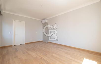 Çiftehavuzlar Sahil'de 205 m² Kapanmaz Deniz Manzaralı 4+1 Daire