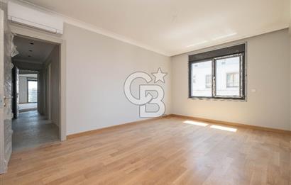 Çiftehavuzlar Sahil'de 205 m² Kapanmaz Deniz Manzaralı 4+1 Daire