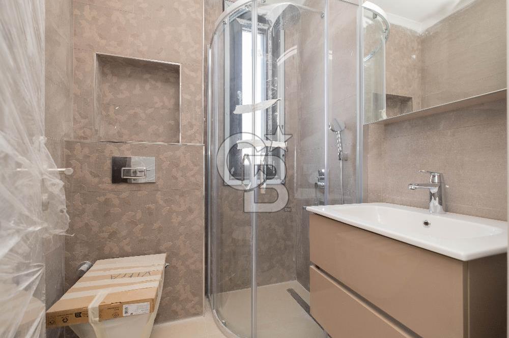 Çiftehavuzlar Sahil'de 205 m² Kapanmaz Deniz Manzaralı 4+1 Daire