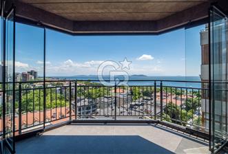 Çiftehavuzlar Sahil'de 205 m² Kapanmaz Deniz Manzaralı 4+1 Daire