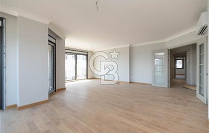 Çiftehavuzlar Sahil'de 205 m² Kapanmaz Deniz Manzaralı 4+1 Daire