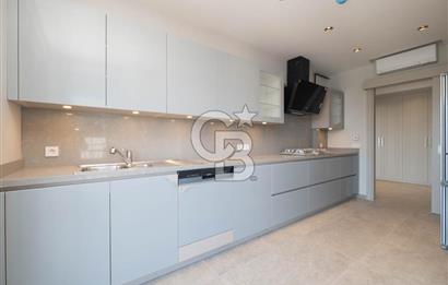 Çiftehavuzlar Sahil'de 205 m² Kapanmaz Deniz Manzaralı 4+1 Daire