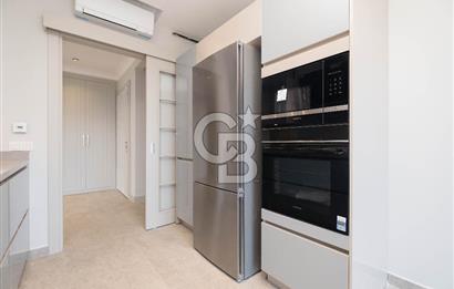 Çiftehavuzlar Sahil'de 205 m² Kapanmaz Deniz Manzaralı 4+1 Daire