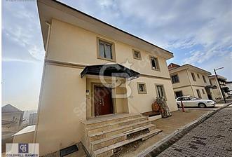 Çayyolu Semti Mavi Ladin (Angora Karşısı) Satılık Natamam Villa