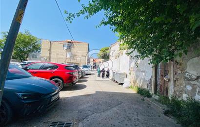 İZMİR KEMERALTI KESTELLİ MAHALLESİNDE SATILIK TARİHİ BİNA