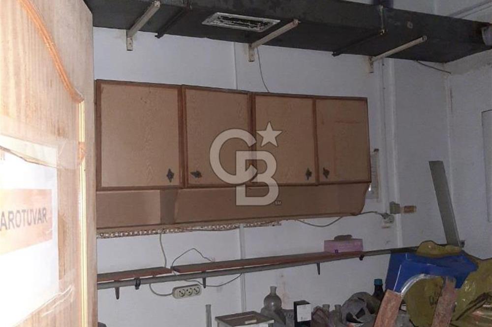 PINARBAŞI İZTİM ZİRAAT TİCARET İŞ MERKEZİNDE SATILIK İŞ YERİ
