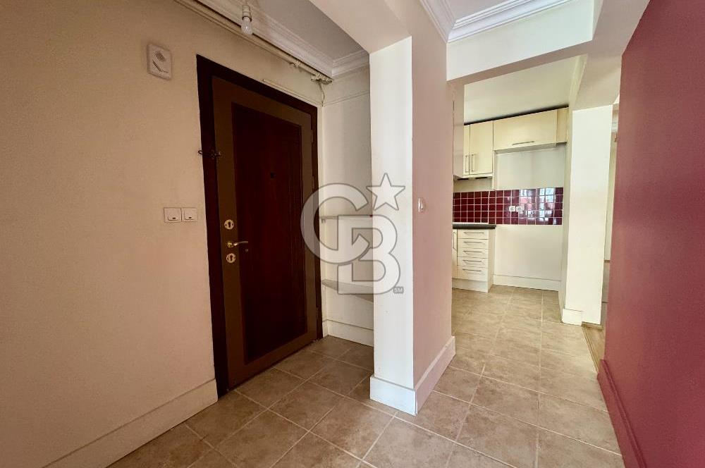 BAHARİYE CADDESİ SÜREYYA OPERASI ARKASI BAKIMLI TERASLI 3+1