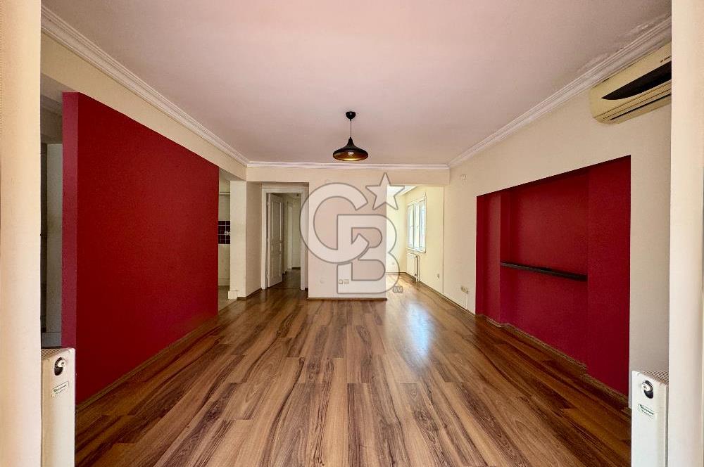 BAHARİYE CADDESİ SÜREYYA OPERASI ARKASI BAKIMLI TERASLI 3+1