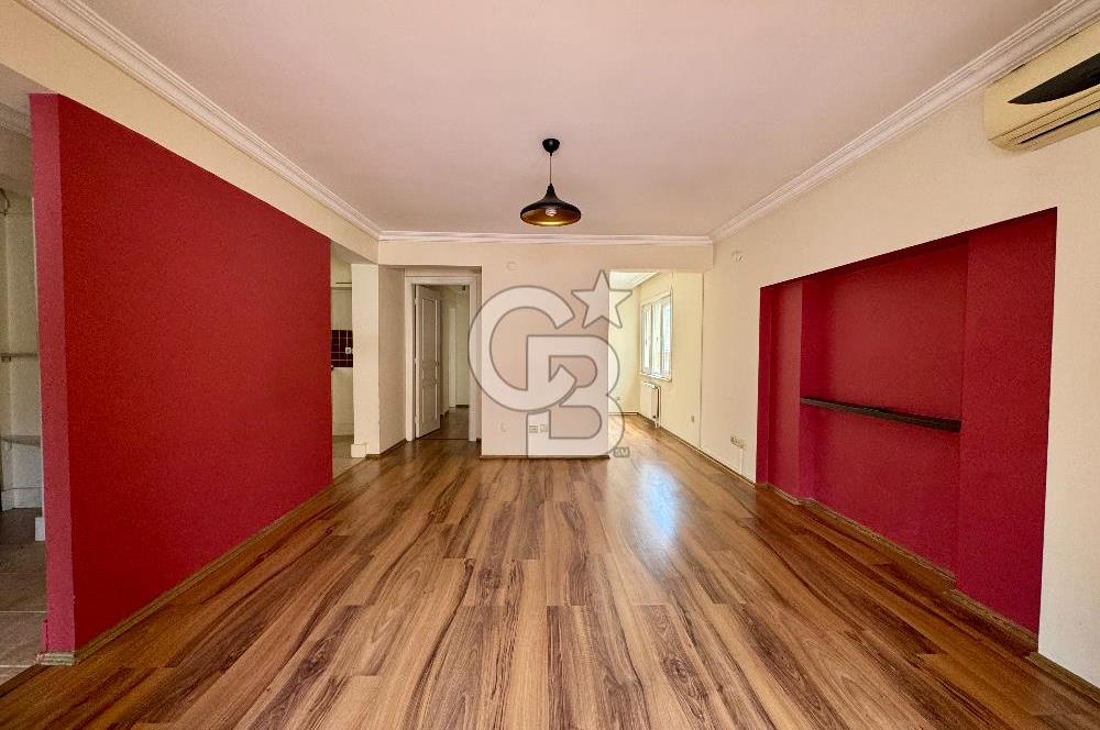 BAHARİYE CADDESİ SÜREYYA OPERASI ARKASI BAKIMLI TERASLI 3+1