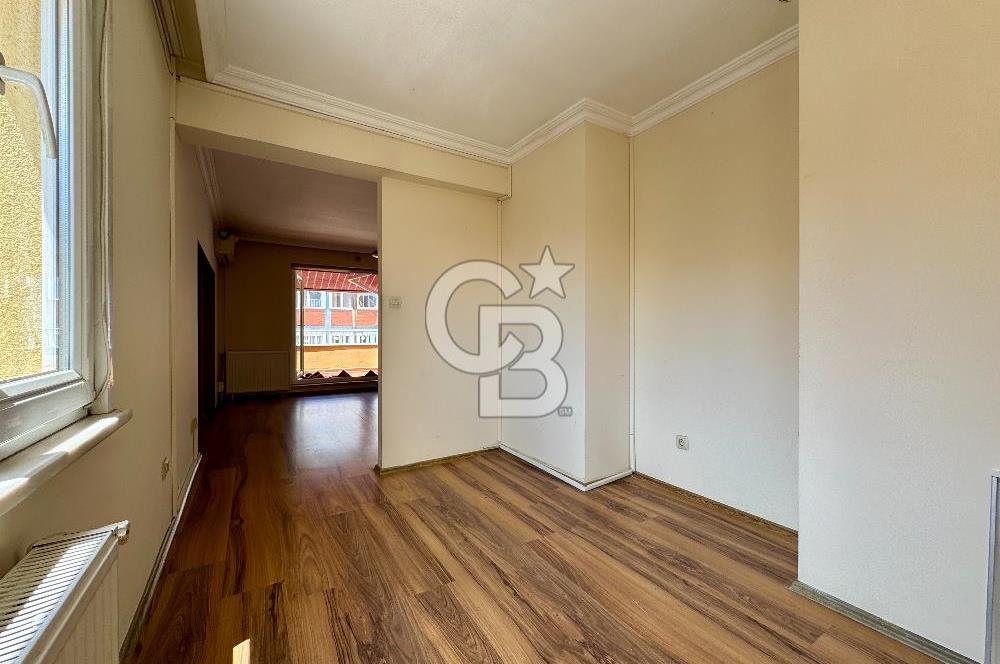 BAHARİYE CADDESİ SÜREYYA OPERASI ARKASI BAKIMLI TERASLI 3+1