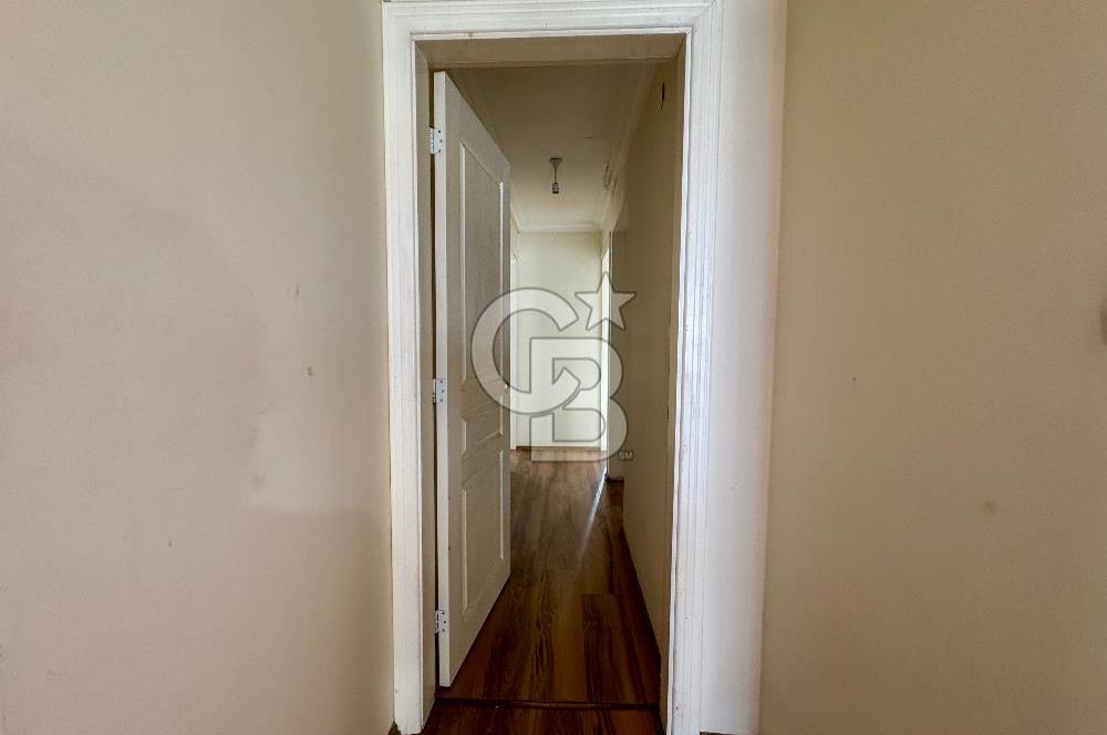 BAHARİYE CADDESİ SÜREYYA OPERASI ARKASI BAKIMLI TERASLI 3+1