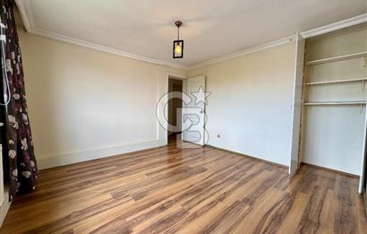 BAHARİYE CADDESİ SÜREYYA OPERASI ARKASI BAKIMLI TERASLI 3+1