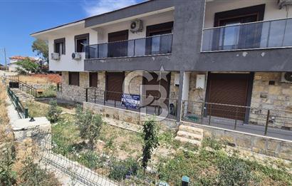 Foça Yenibağarasında Müstakil Tadında Eşyalı 1+1