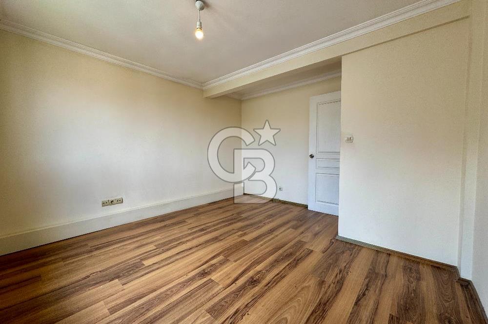 BAHARİYE CADDESİ SÜREYYA OPERASI ARKASI BAKIMLI TERASLI 3+1