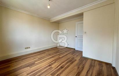 BAHARİYE CADDESİ SÜREYYA OPERASI ARKASI BAKIMLI TERASLI 3+1