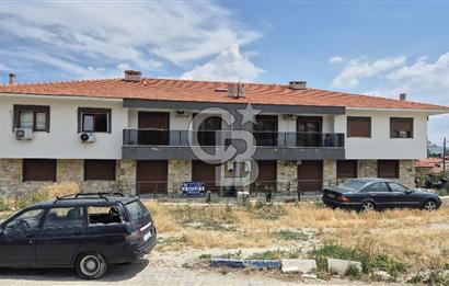 Foça Yenibağarasında Müstakil Tadında Eşyalı 1+1