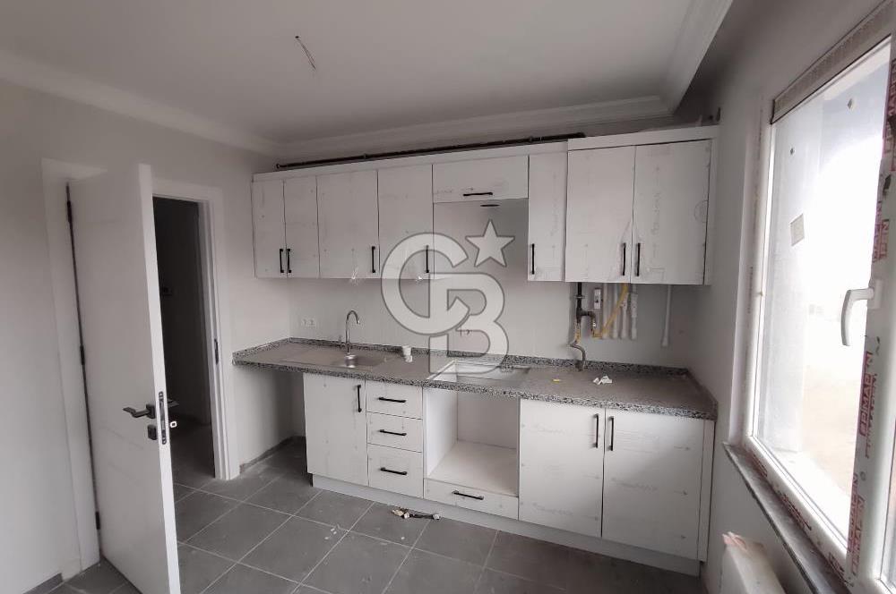Üsküdar Burhaniye Ekşioğlu Konaklarında Satılık Dubleks Daire