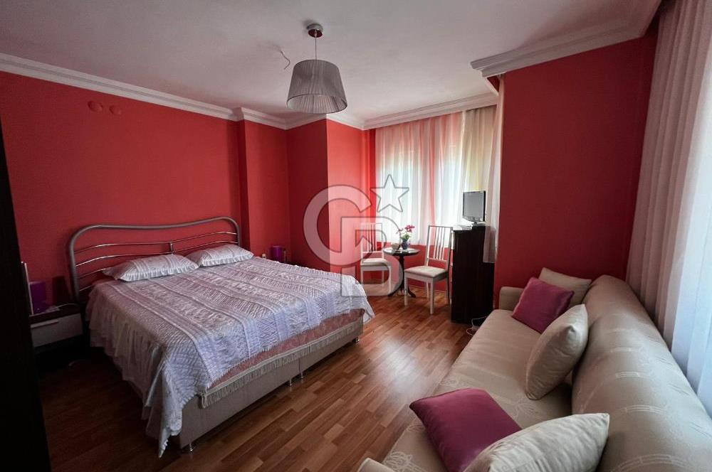 ÇANAKKALE İNTEPE'DE DENİZ MANZARALI 4+2 EŞYALI SATILIK VİLLA
