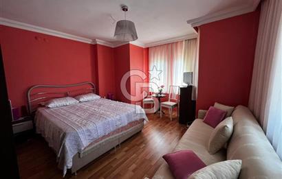 ÇANAKKALE İNTEPE'DE DENİZ MANZARALI 4+2 EŞYALI SATILIK VİLLA