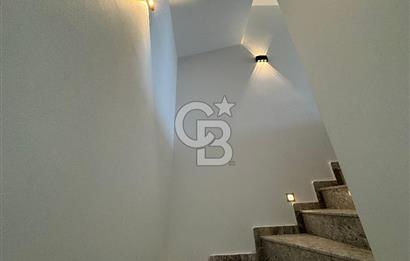 Y.GİRNE CAD. YAKINI,3+1 ÖZEL TASARIM,2 TERASLI SATILIK DUBLEKS
