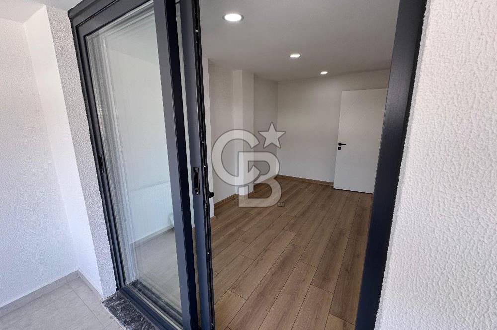 Y.GİRNE CAD. YAKINI,3+1 ÖZEL TASARIM,2 TERASLI SATILIK DUBLEKS