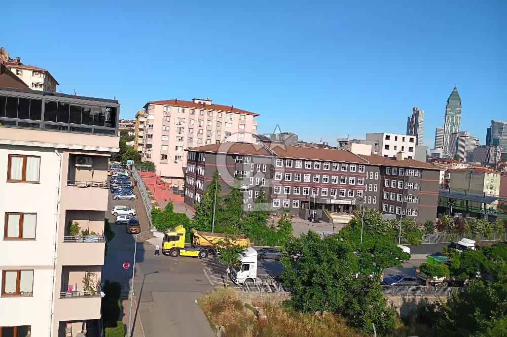 ÜMRANİYE ESENEVLER MAHALLESİNDE 3+2 SATILIK DUBLEKS 