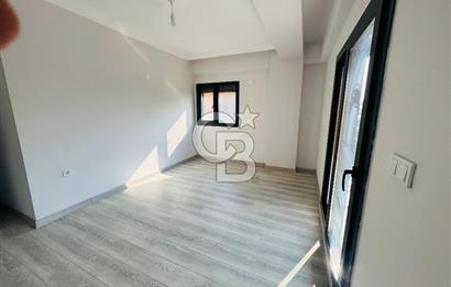 Foça Hacıveli Mahallesinde 2+1 Kiralık Bahçeli Villa