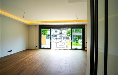 Çekmeköy Ömerli 6+1 Havuzlu Münferit villa 