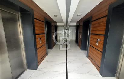 Bosphorus Ankarada Metroya Yakın Geniş 3.5+1 Cadde Üzeri Daire