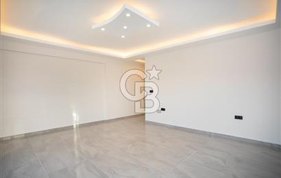 Foçaköyde Satılık Deniz Manzaralı 4+1 Havuzlu Villa