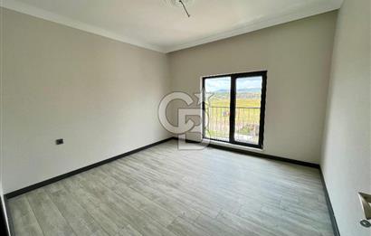 HAVAALANI YAKINI 4+1 SATILIK VİLLA