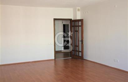 Mavişehir 1. Etap Selçuk 7 Sitesi Kiralık Büyük 2+1 135 M² Daire
