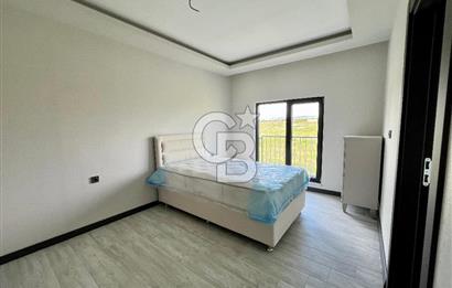 HAVAALANI YAKINI 4+1 SATILIK VİLLA